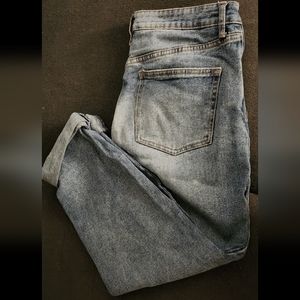 No Boundaries Mom Jeans